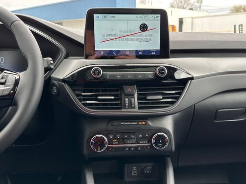 New 2025 Ford Escape Active w/ Cold Weather Package image 34