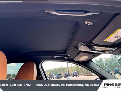 Used 2023 BMW X3 sDrive30i w/ Premium Package image 16