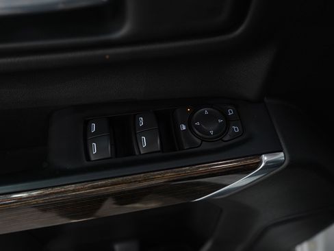 Used 2022 GMC Sierra 1500 Elevation image 21