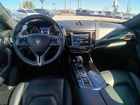 Used 2017 Maserati Levante S image 26
