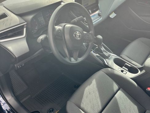 Certified 2025 Toyota Corolla LE w/ LE Premium Package image 5