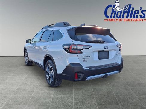 Certified 2022 Subaru Outback Limited image 5