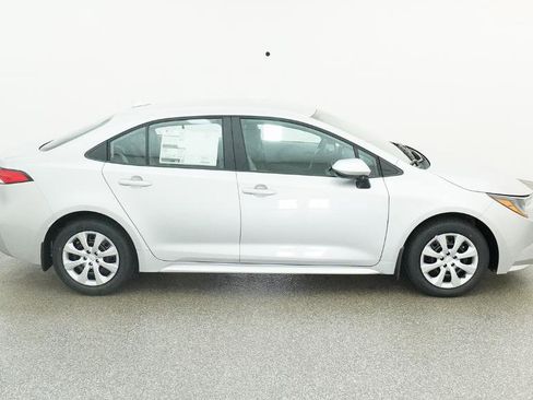 New 2026 Toyota Corolla LE image 25