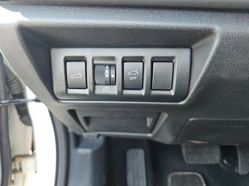 Used 2023 Subaru Outback Limited image 42