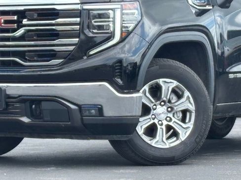 Used 2025 GMC Sierra 1500 SLT RWD image 2