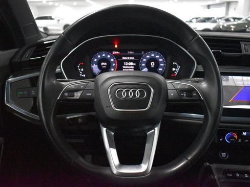 Used 2023 Audi Q3 2.0T Premium w/ Convenience Package AWD/4WD image 17