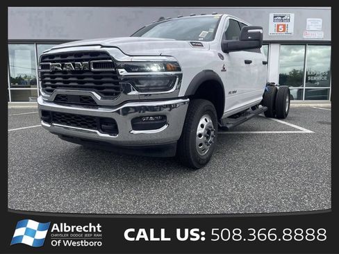 New 2026 RAM 3500 Big Horn AWD/4WD image 1