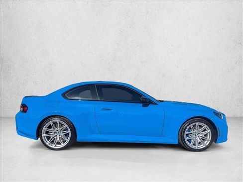 Used 2025 BMW M2 w/ Lighting Package image 4