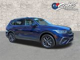 Certified 2022 Volkswagen Tiguan SE image 2