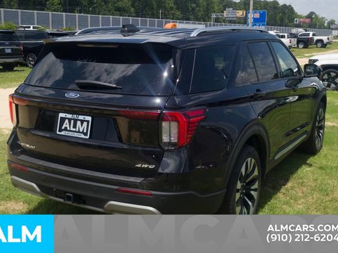 Used 2026 Ford Explorer Platinum w/ LUX Leather Package AWD/4WD image 5