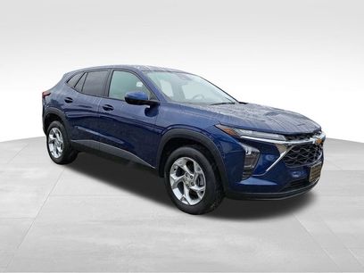 Used 2024 Chevrolet Trax LS w/ LS Convenience Package