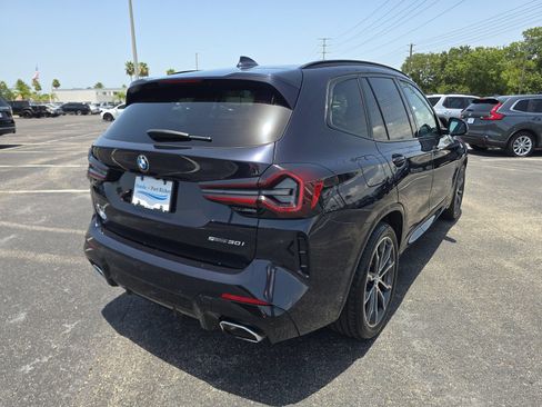 Used 2022 BMW X3 sDrive30i w/ M Sport Package 2 RWD image 3