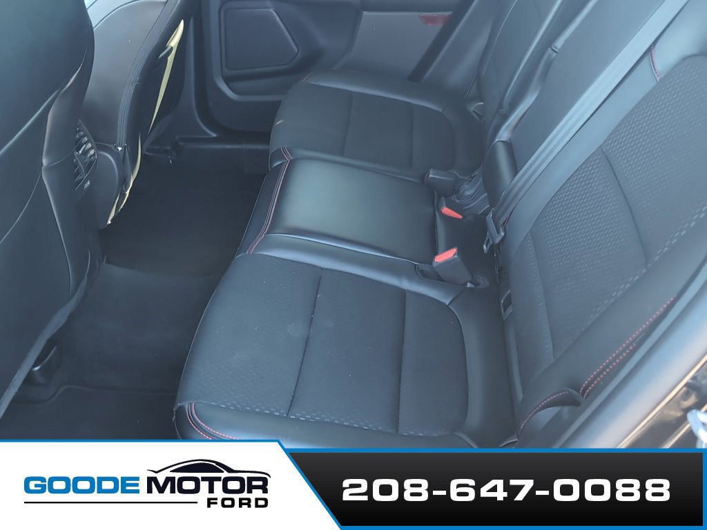 Used 2025 Ford Escape ST-Line Select AWD/4WD image 7