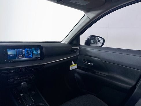 New 2026 Nissan Kicks SV image 20