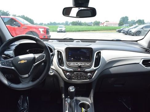 Used 2019 Chevrolet Equinox Premier FWD image 39