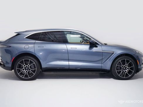 Used 2021 Aston Martin DBX AWD/4WD image 3
