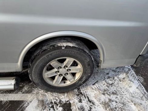 Used 2014 GMC Savana 1500 LT w/ LT Preferred Equipment Group image 13