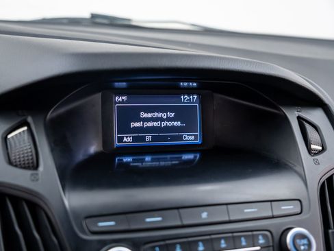 Used 2018 Ford Focus SE image 20