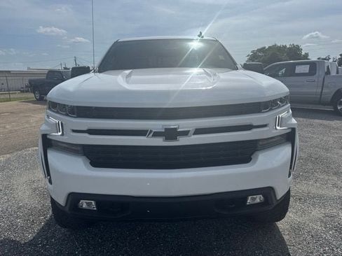 Used 2021 Chevrolet Silverado 1500 RST w/ Convenience Package II AWD/4WD image 9
