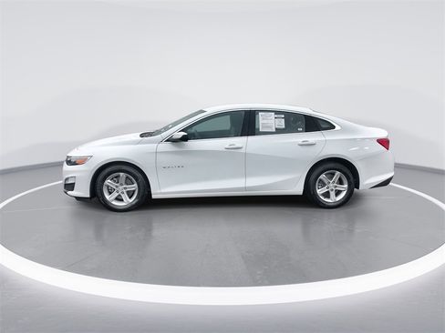 Used 2024 Chevrolet Malibu LS image 5