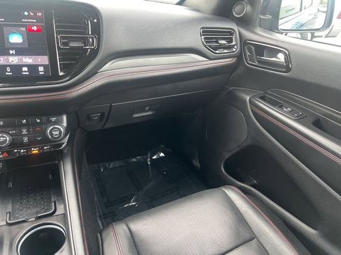 Used 2025 Dodge Durango GT image 51