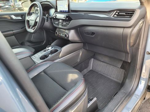 Used 2025 Ford Escape ST-Line w/ Cold Weather Package image 20