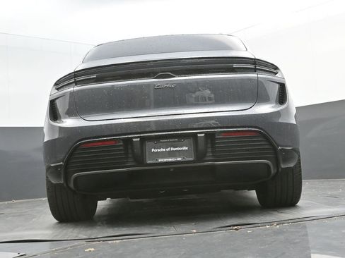 New 2025 Porsche Macan Turbo Electric image 51