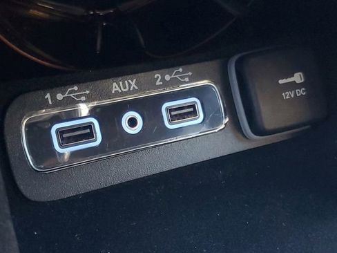 Used 2021 Jeep Grand Cherokee Overland image 31