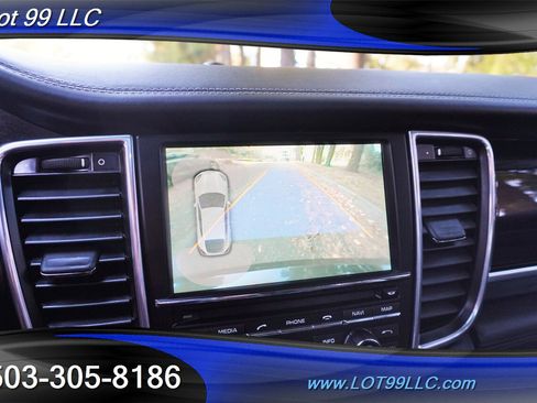 Used 2013 Porsche Panamera GTS image 24