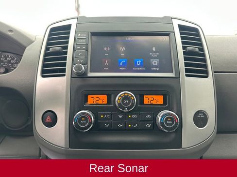 Used 2020 Nissan Frontier SV w/ Midnight Edition Floor Mats image 19