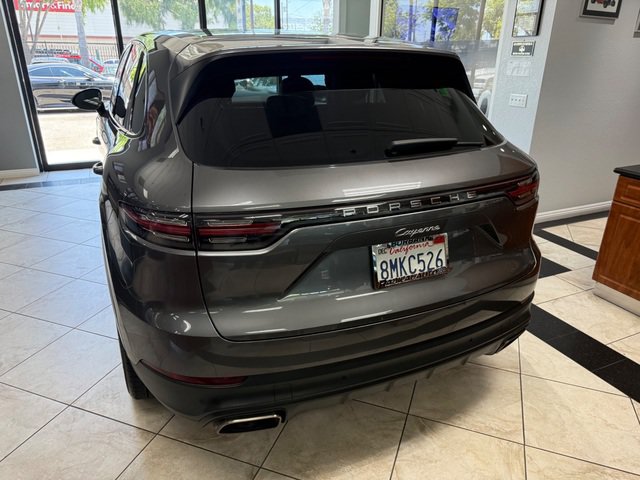 Used 2019 Porsche Cayenne AWD/4WD image 7