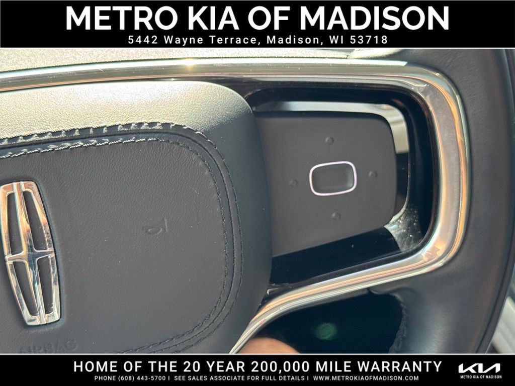 Used 2024 Lincoln Nautilus Premier w/ Equipment Group 102A AWD/4WD image 22
