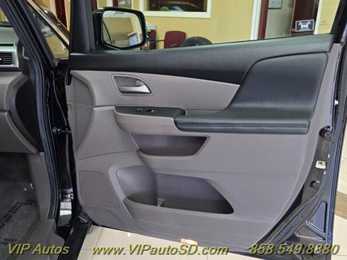 Used 2012 Honda Odyssey EX-L image 11