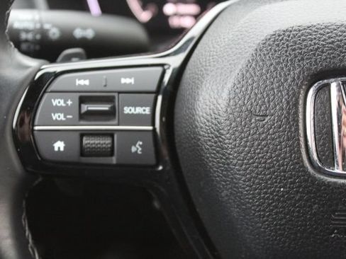 Used 2025 Honda Civic Sport image 19