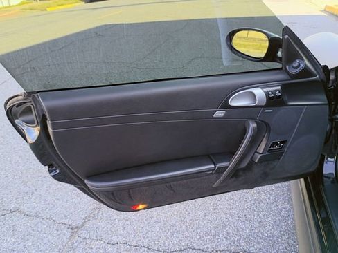 Used 2005 Porsche 911 Carrera S image 26