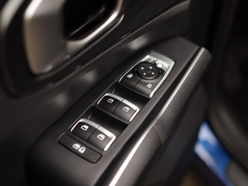 Used 2023 Kia Sorento S w/ Panoramic Sunroof Package image 28