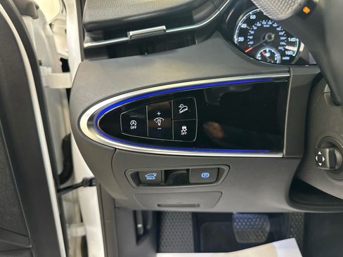 Used 2024 Genesis GV70 2.5T Advanced w/ Advanced Package image 21