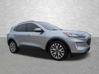 Used 2021 Ford Escape Titanium FWD video 1