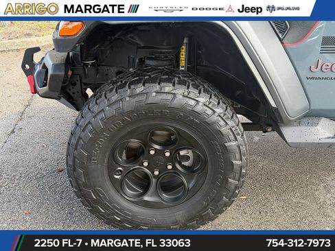Used 2026 Jeep Wrangler Unlimited Rubicon w/ Technology Group AWD/4WD image 18