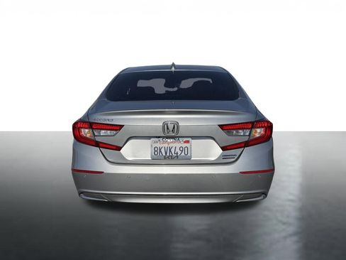 Used 2019 Honda Accord Touring image 4