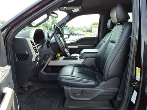 Used 2022 Ford F350 Lariat w/ Lariat Value Package AWD/4WD image 13