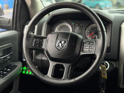 Used 2019 RAM 1500 Classic Warlock AWD/4WD image 16