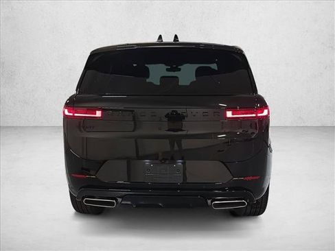 New 2026 Land Rover Range Rover Sport Dynamic SE image 6
