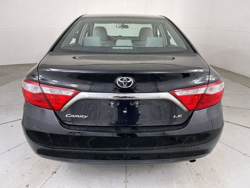 Used 2017 Toyota Camry LE image 7