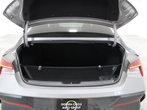 Used 2024 Hyundai Elantra SEL w/ Convenience Package image 13