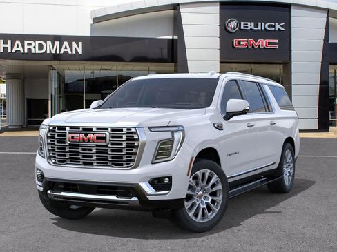 New 2026 GMC Yukon XL Denali w/ Sun & Power Step Package AWD/4WD image 6