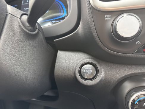 New 2026 Hyundai Venue SEL image 33