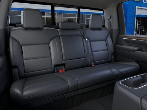 New 2026 GMC Sierra 2500 SLT image 17