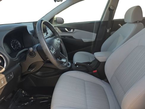 Certified 2023 Hyundai Kona SEL w/ Convenience Package FWD image 9