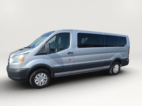 Used 2015 Ford Transit 350 XLT RWD image 3